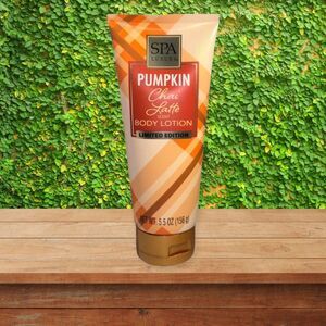 Spa Luxury Pumpkin Chai Latte Scent Body Lotion Limited Edition 5.5 Ozs